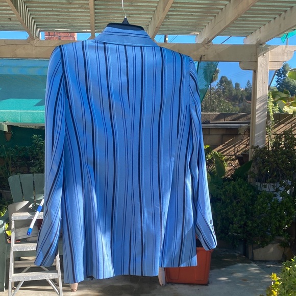 Vince Camuto Blue Striped Blazer - Picture 5 of 6